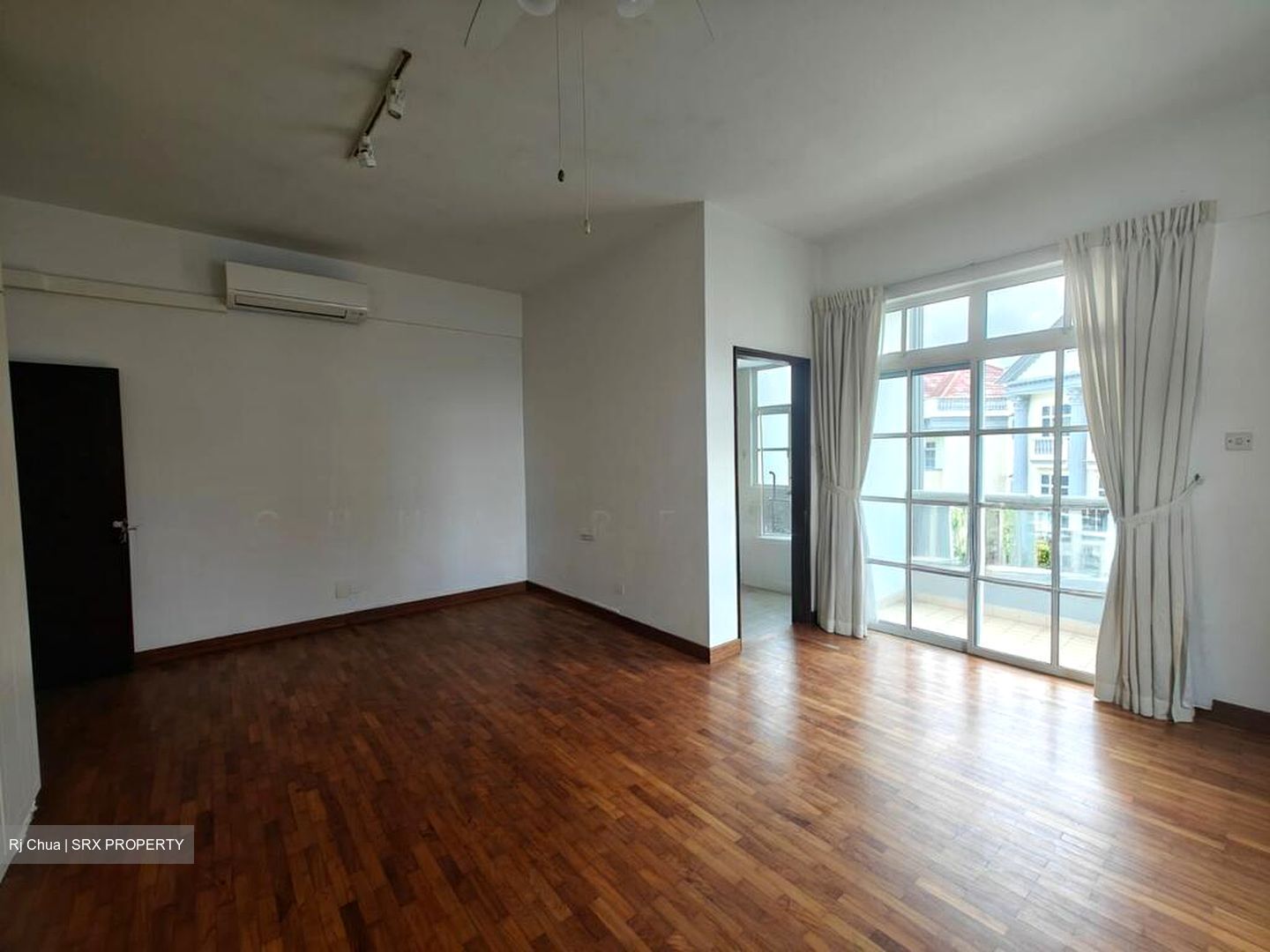 La Suisse (D11), Condominium #501081001